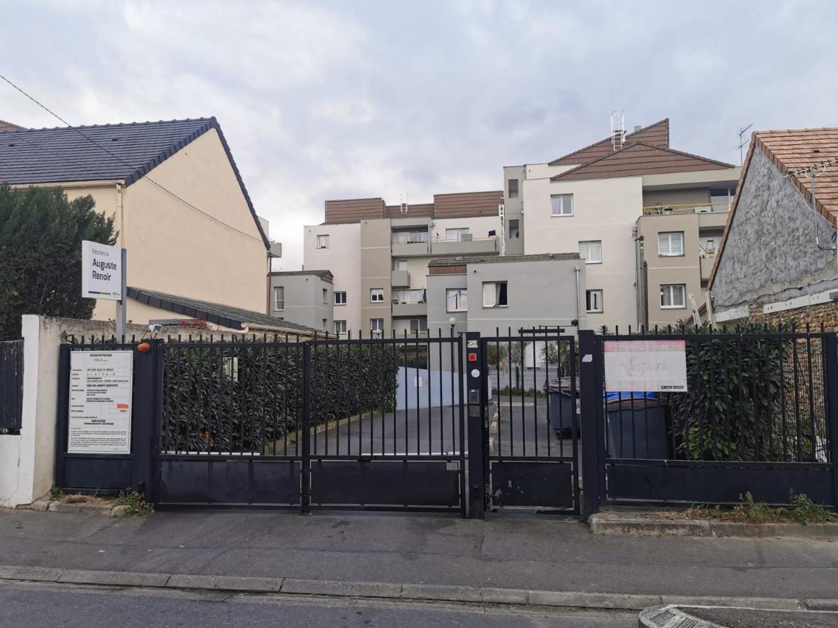 Ferienwohnung Logerthine Bezons Exterior foto